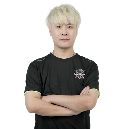 captainMo, players