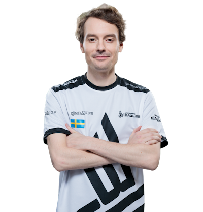 Devilwalk, professional Counter-Strike 2 player