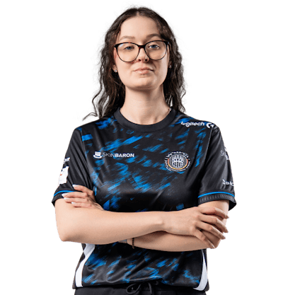 Hanka, players