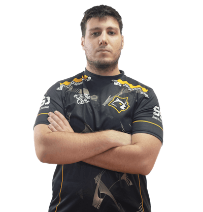 MaxOff, players