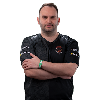 TuGuX, professional Counter-Strike 2 player
